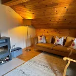 Berghaus Auf 1200m Hoehe * Bodental