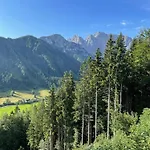 Berghaus Auf 1200m Hoehe 別荘 *