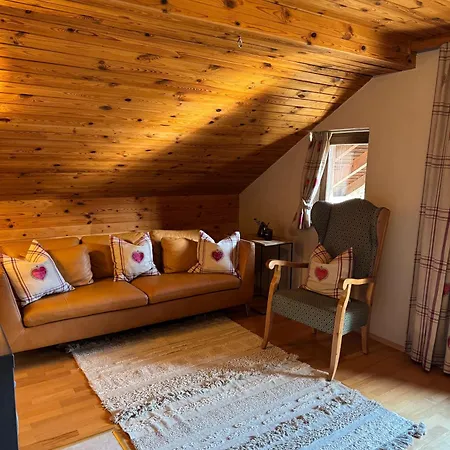 Berghaus Auf 1200m Hoehe Hébergement de vacances *