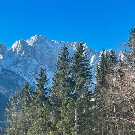 Berghaus Auf 1200m Hoehe * Bodental
