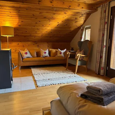Tatil Evi Berghaus Auf 1200m Hoehe